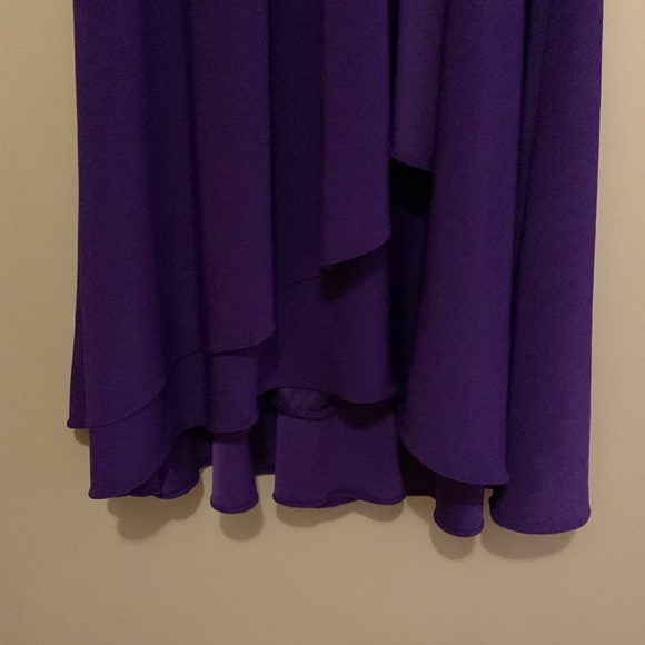 Dress with scarf - Picture 5 of 9